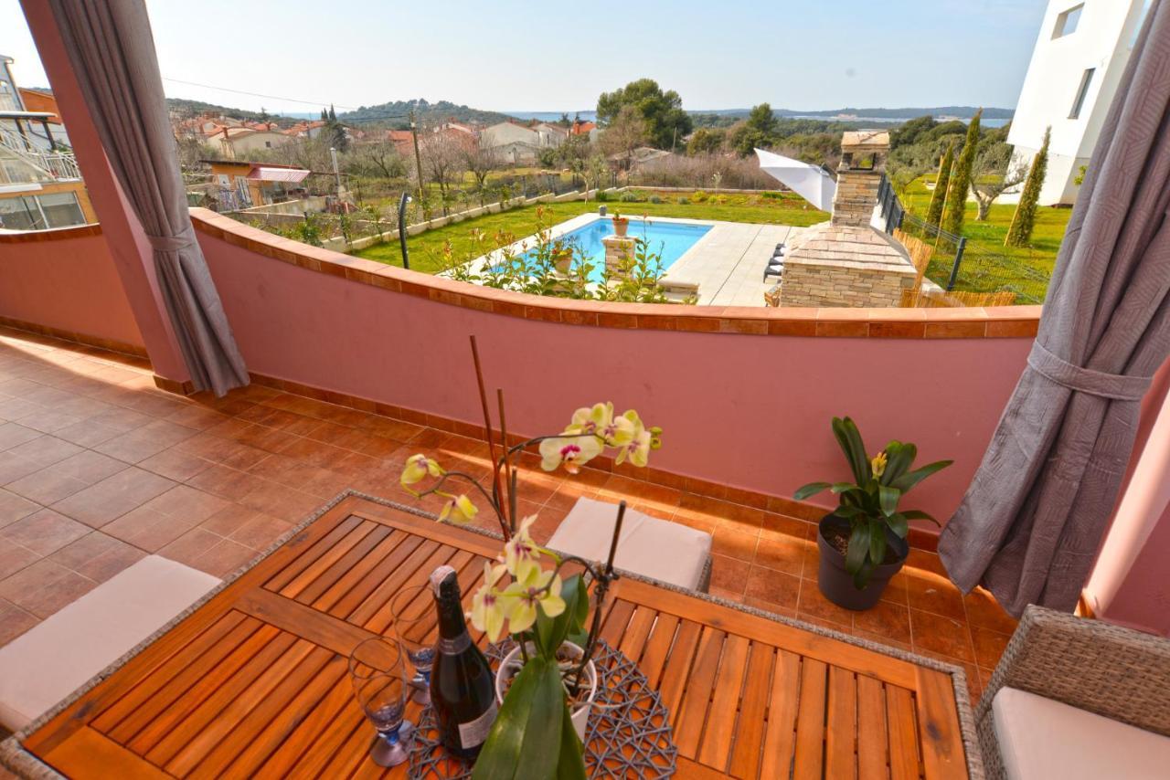 Apartments Violete 742 Pula Zewnętrze zdjęcie