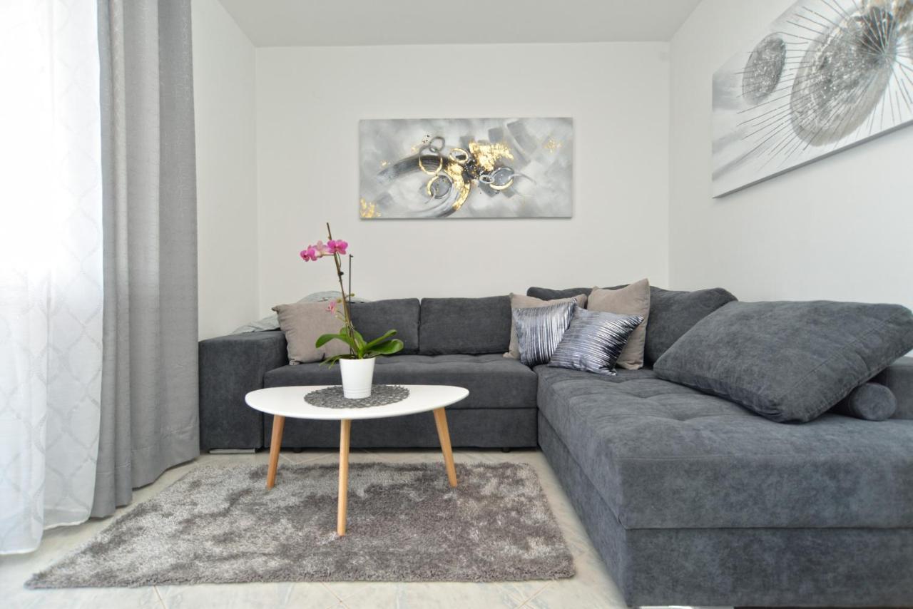 Apartments Violete 742 Pula Zewnętrze zdjęcie