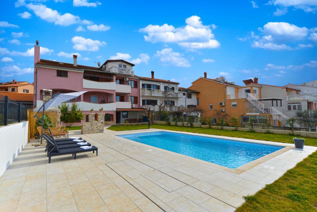Apartments Violete 742 Pula Zewnętrze zdjęcie